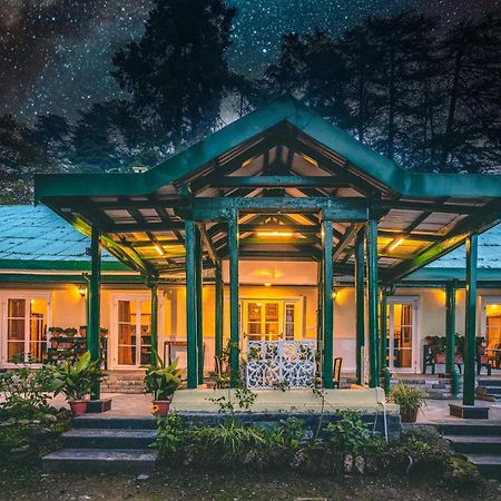 Stayvista At Rose Cottage - Bonfire & Scenic View Shimla Exterior photo