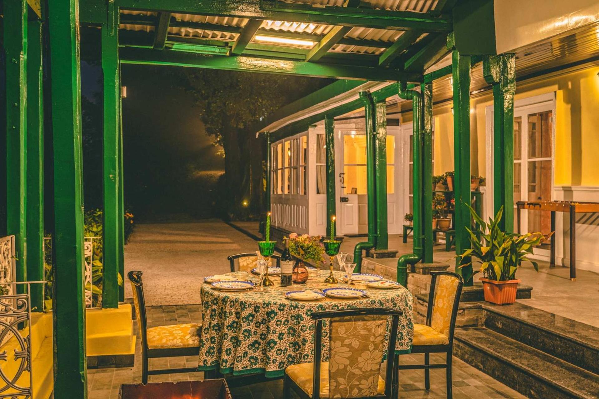 Stayvista At Rose Cottage - Bonfire & Scenic View Shimla Exterior photo