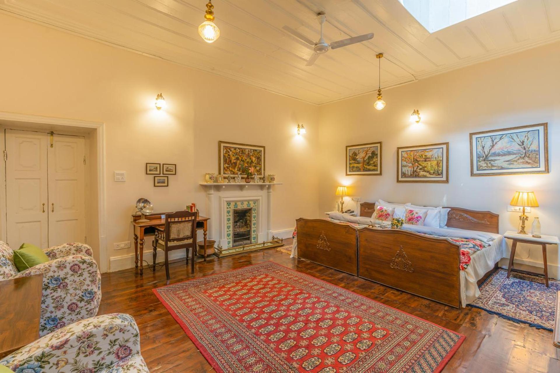Stayvista At Rose Cottage - Bonfire & Scenic View Shimla Exterior photo